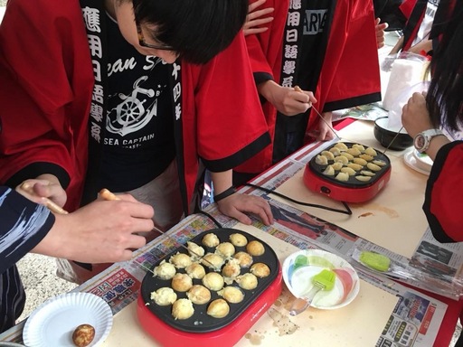 學生DIY章魚燒,自己做自己吃