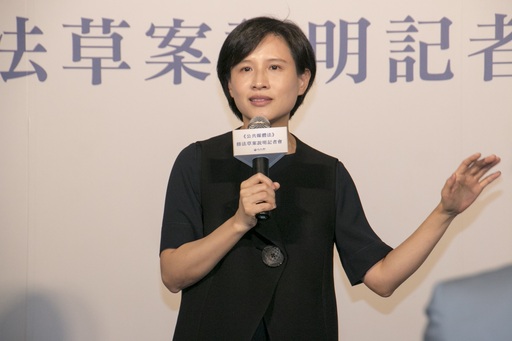 文化部長鄭麗君期許透過《公共媒體法》打造未來的新公媒,成為亞洲新興的公共媒體。