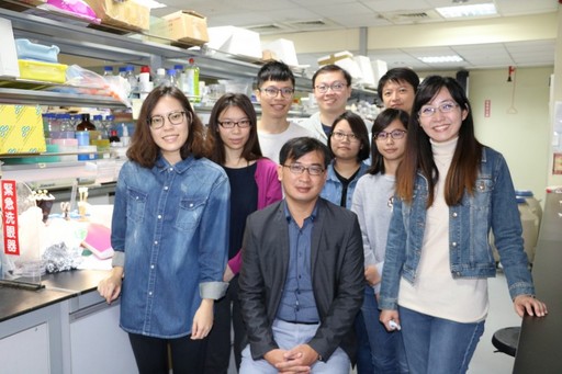 中國醫藥大學謝佳宏教授研究團隊。
