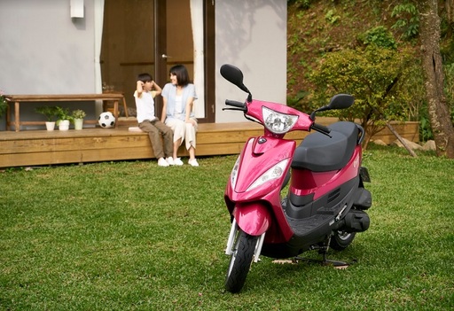 Ionex智能電動機車Nice 100EV同步登場 「一生一次29,800」汰舊換新最低價12月上路