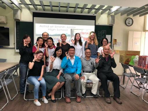 金車文教基金會英語史懷哲計劃,鼓勵外籍英語志工到偏鄉服務
