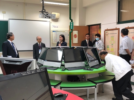 委員訪視現場教學及設施
