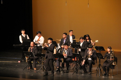 臺東縣108年度傑出演藝團隊頒獎典禮 杵音藝術團獲首獎 饒縣長感謝藝文團隊與民眾進館欣賞