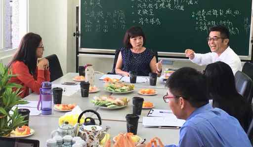 國中校長身先士卒公開授課 領航臺東新課綱 帶出課堂新風貌