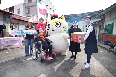 7-ELEVEN公益募款攜手中華聖母,邀請黃阿瑪的後宮生活及曾莞婷擔任一日活動大使。圖/聯合數位文創提供