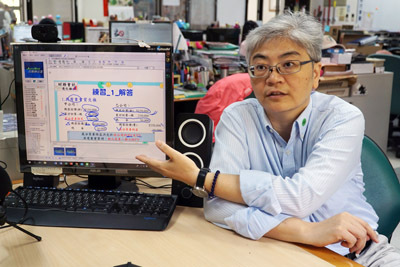 大葉大學教學資源中心主任鄭孟玉介紹線上教學