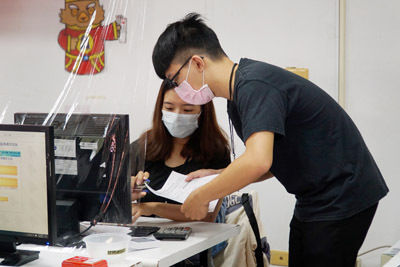 大葉大學會資系大三生組成納稅服務隊,到員林稽徵所實習