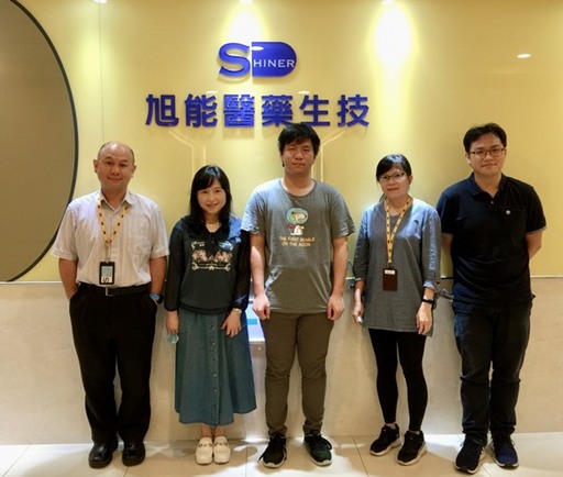 元培生技製藥系師長探望實習同學5