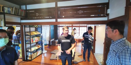 讓文創與數媒 一起穿梭於百年流光中!