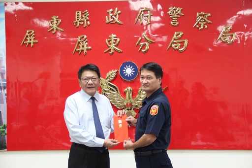 10小時內偵破槍擊案 縣長潘孟安慰問有功警員