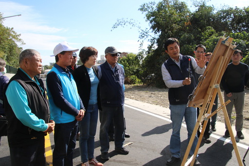 鯉魚山「牛」轉新機 饒慶鈴視察周邊8大工程 期打造休閒娛樂場域