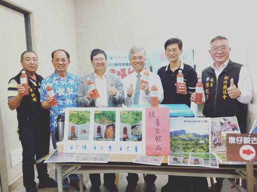 范佐銘副主委邀請民眾到新竹賞花旅遊,並可以選購當地的農產品及文創商品,促進客庄產業經濟
