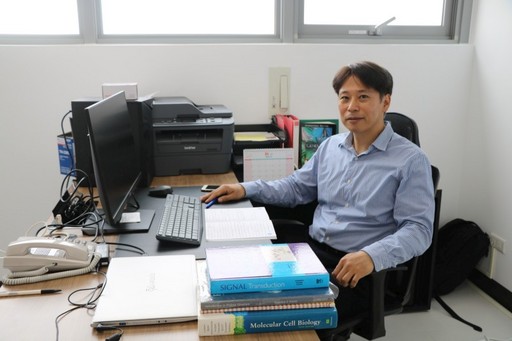 日籍學者山口浩史教授加入中醫藥大研究團隊。
