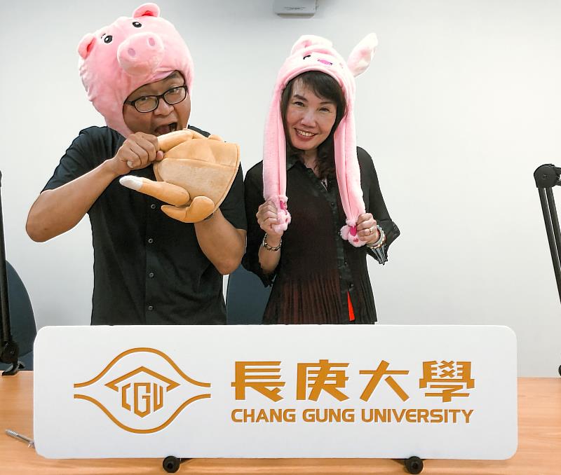 何金龍老師(圖左)是物理教授、課外組長也當Youtuber，連心瑜老師(圖右)在Podcast帶大家認識這位非典型教授。