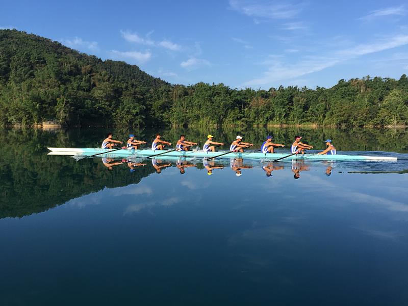 近年來暨大在國際划船賽事上屢創佳績，多名學生參加世界大學划船錦標賽及入選U23國家培訓隊國手。