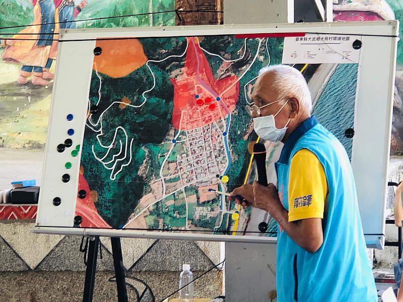 大鳥村潘村長說明演練執行地點