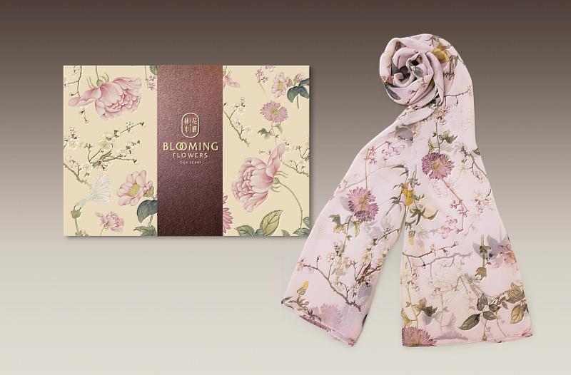 花韻絲巾/中華郵政提供