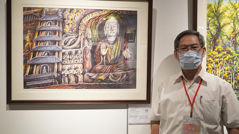 紀寶活老師與作品「大同雲岡石窟」