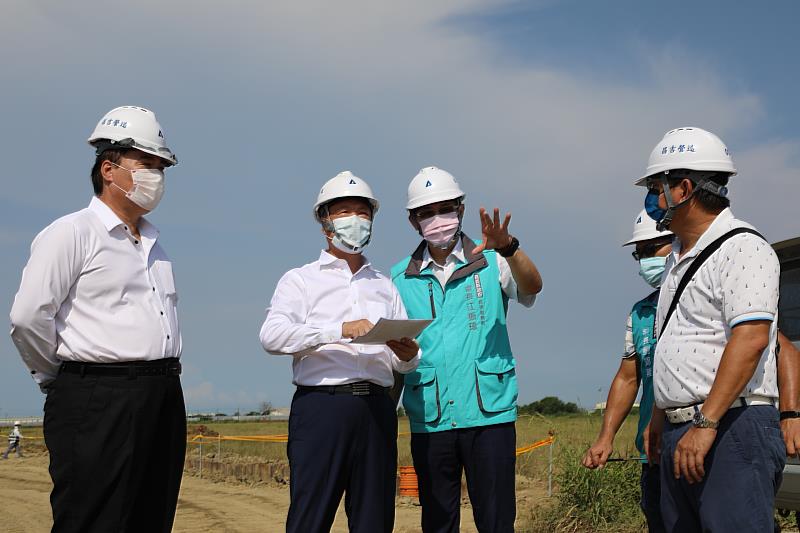 翁縣長視察馬稠後後期產業園區開發進度