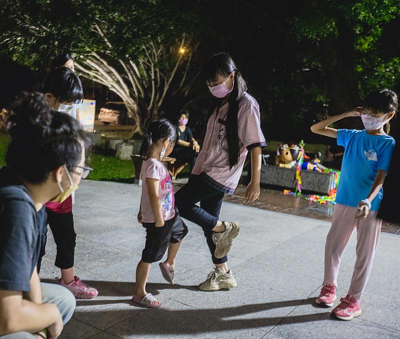 以藝術支持在地！嘉義縣表演藝術中心前進大埔鄉 帶領孩童舞出樂趣