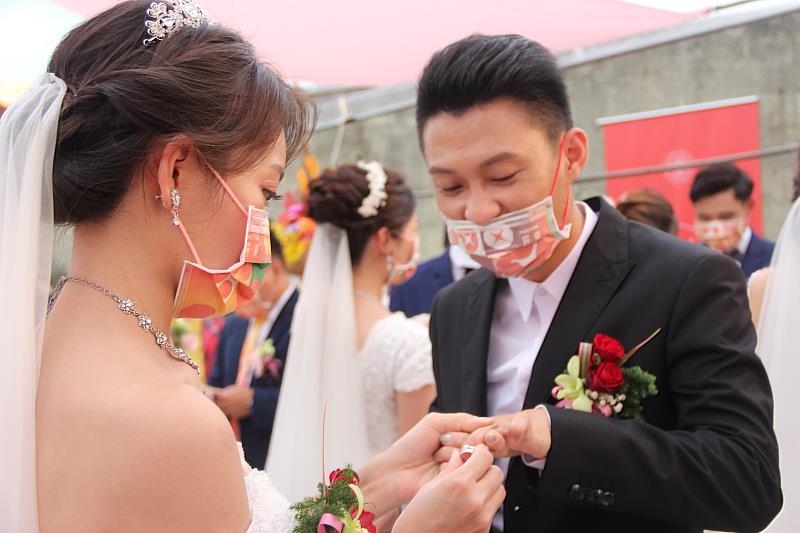 2021屏東集團婚禮注入客家風 16日縣民公園浪漫登場.