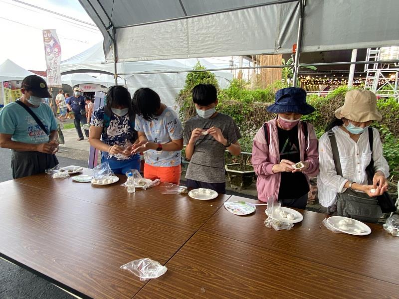 屏東定遠自治社區「滇緬文化節活動」 一起來享受滇緬美食文化長龍-長桌宴.
