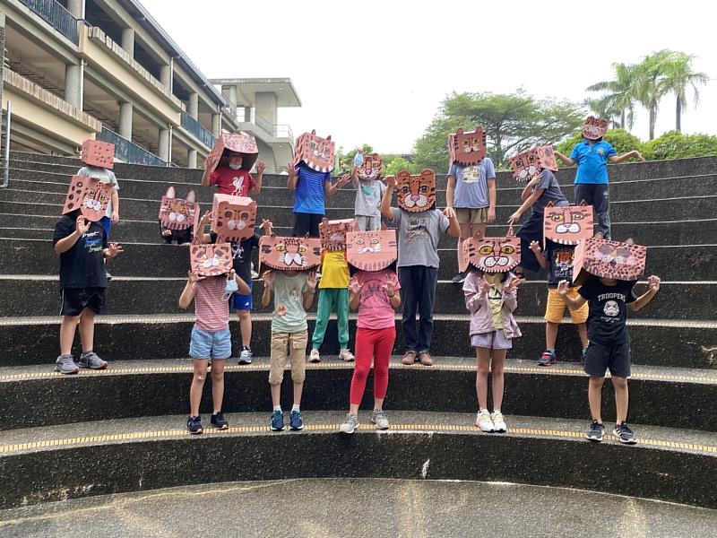 虎山實小創作讓雲豹重現