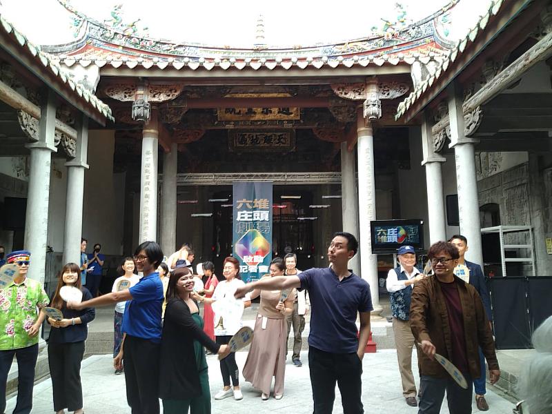 記者會特別安排讀劇人與劇場代表共同演出