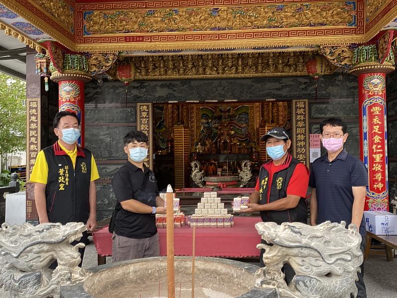 台東縣推環保祭祀 在地3家企業贊助750包平安米 攜手廟宇推廣以米代金 中央社訊息平台