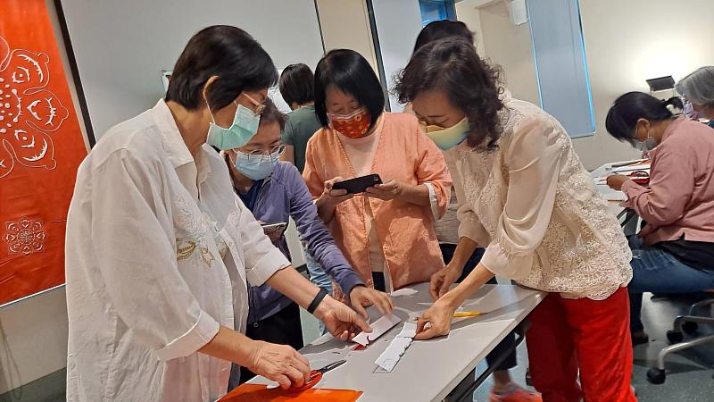 六堆屏東客家剪紙研習照片