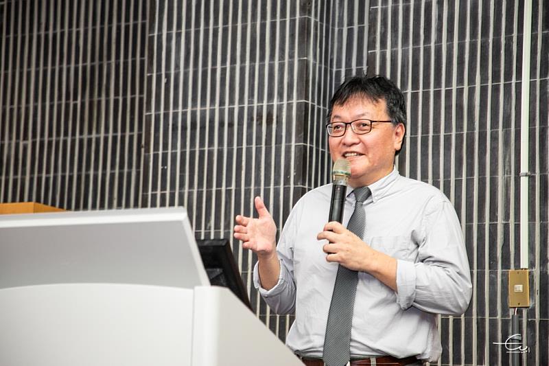 鍾孫霖院士勉勵海大學子在大學時代建立自己獨立思考的判斷力和人生觀