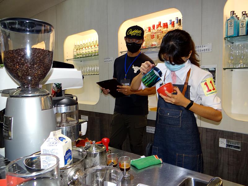 2021正修盃全國咖啡Barista競賽競爭激烈。