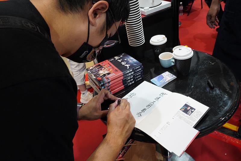 台北旅展開幕！捕獲被阿里山咖啡召喚來的《做工的人》林立青