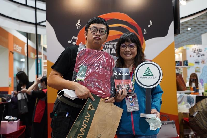 台北旅展開幕！捕獲被阿里山咖啡召喚來的《做工的人》林立青