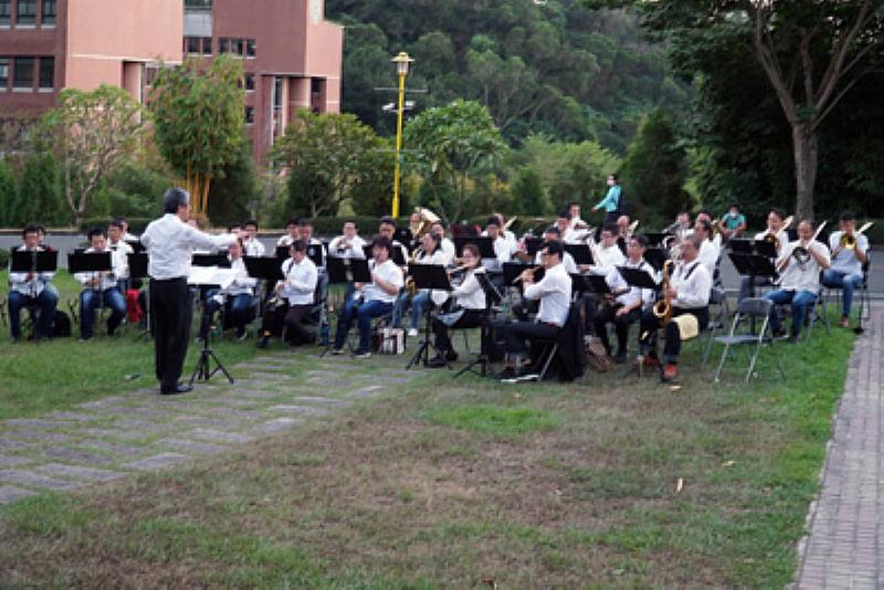 海韻不老樂團到大葉大學演出