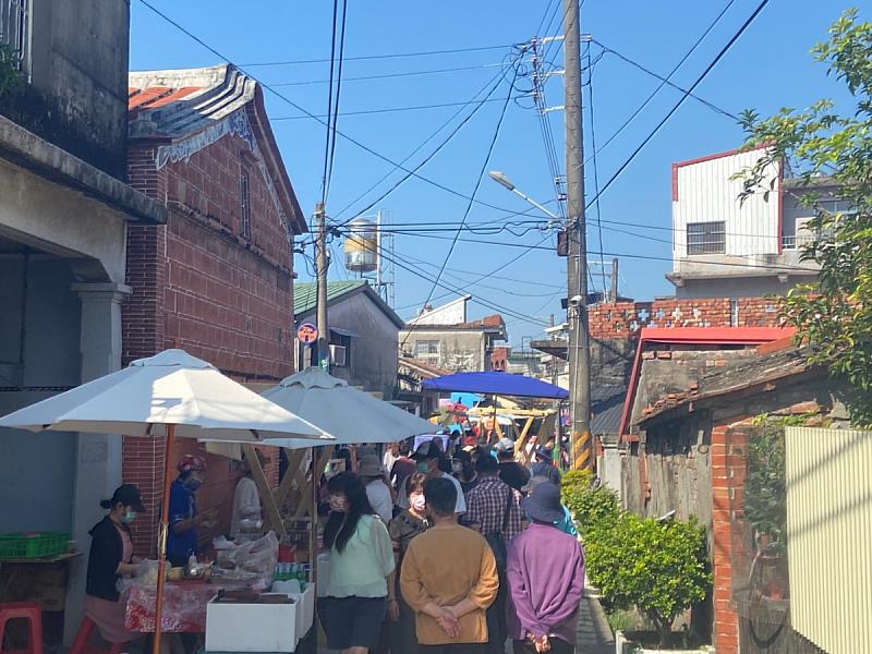 假日共下來佳冬 悠遊夥房老街市集