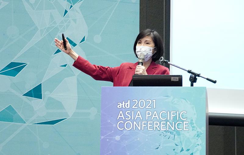 2021年ATD人才發展協會亞太區年會暨展覽，遠傳總經理井琪談數位轉型與變革