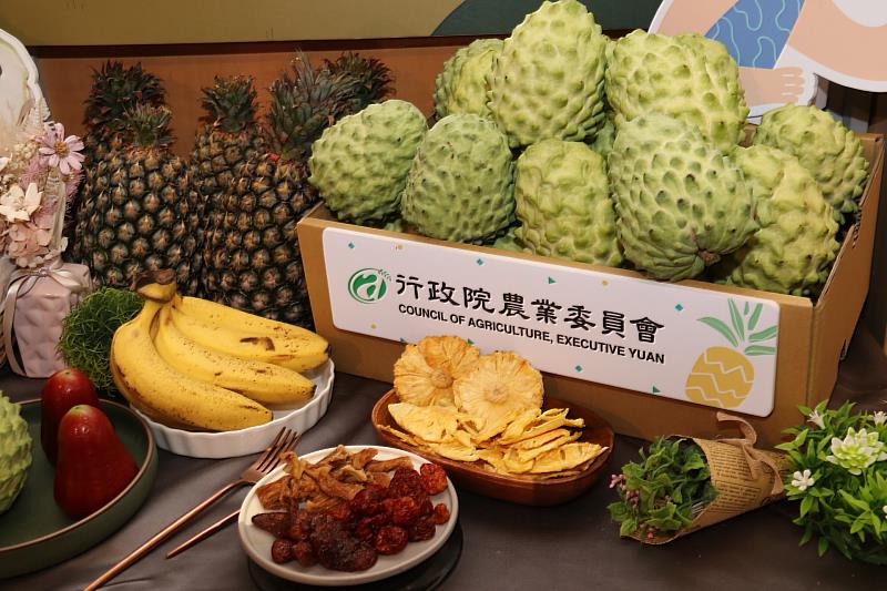 展示臺灣當季優質水果及水果加工品