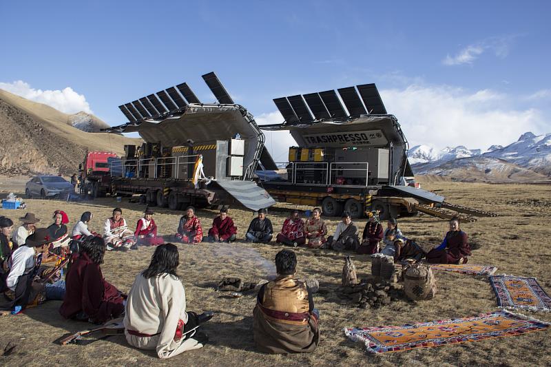 Miniwiz帶著TRASHPRESSO前往西藏用當地廢物建造學校，Photo credit: Miniwiz