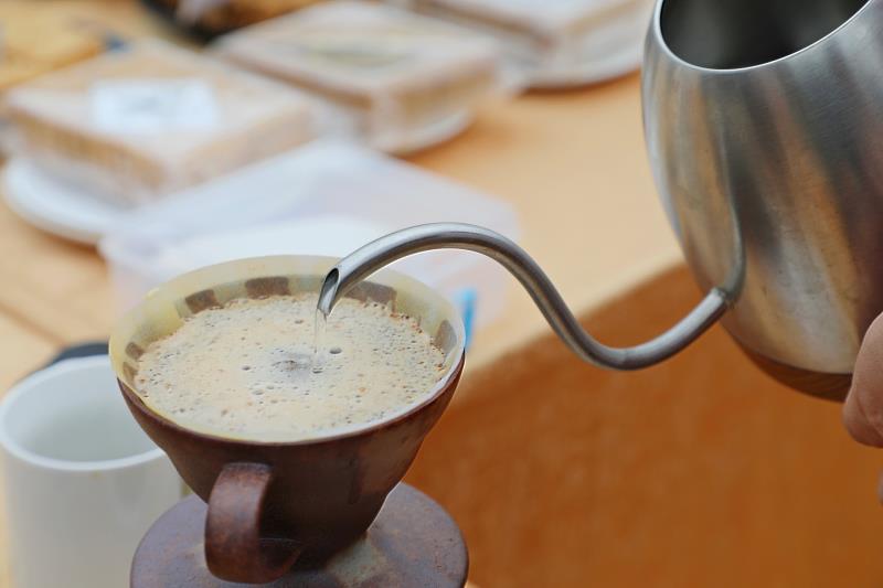 全國首辦咖啡莊園品牌學院，62位咖啡農獲頒結業證書
