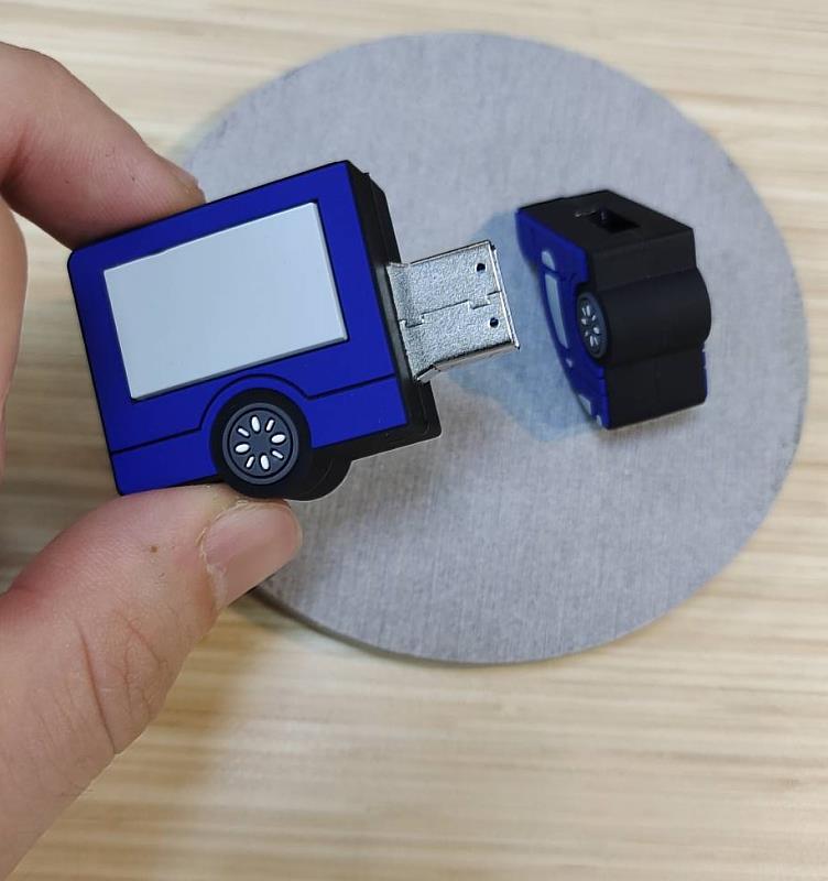 講客號模型USB-32GB，可以分解車頭和車身。