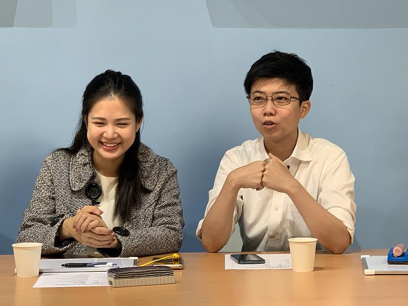 台北市議員林亮君、台北市議員苗博雅議員出席記者會，分享一般民眾對村里長的認識