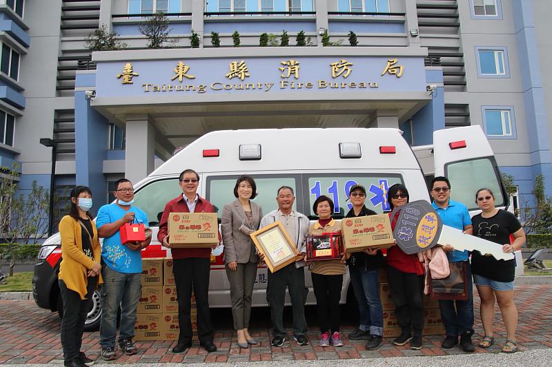 回報救護車救命之恩！臺東縣民李清亮堅持30年承諾 捐贈高頂救護車含完整配備