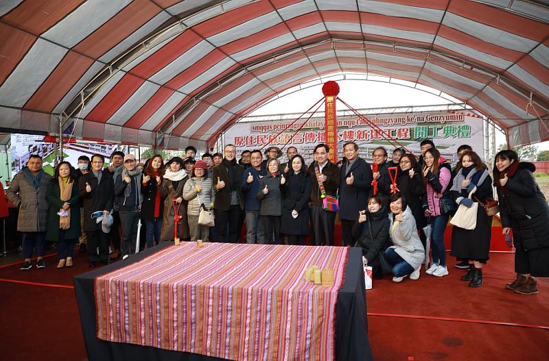 原文會瑪拉歐斯董事長、原語會溫英傑董事長暨員工幹部親臨見證