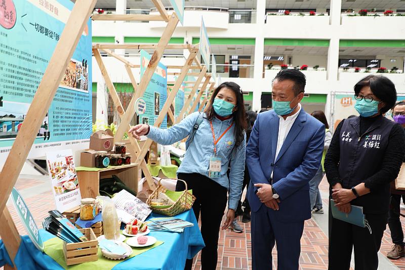 建構青年返鄉扶持系統 嘉義縣政府青年創業孵化讚展現成果