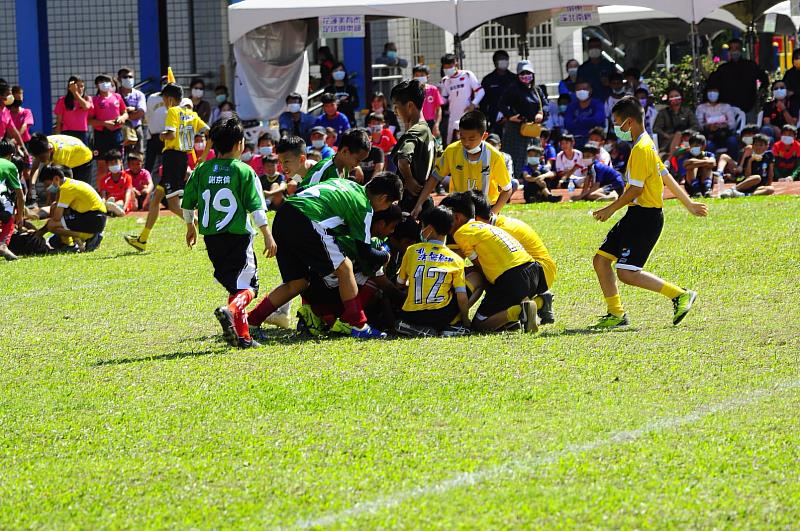 全國小學生最夢寐以求的足球聖殿 2022第12屆國泰世華旭村盃全國少年足球邀請賽