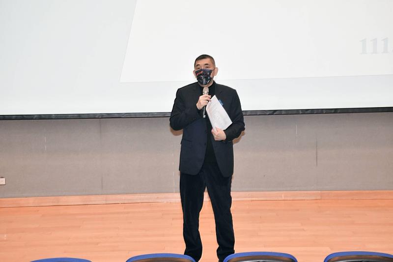 新北市政府自107年起推動企業防災工作，至今已有116間企業與市府或市府轄下區公所簽署企業防災合作備忘錄，新北市企業防災推動包括兩大重點，其一是協助企業強化自主防災能力，透過企業防災教育講習及防災輔導，協助企業建立正確防災觀念，與企業共同規劃與落實防災準備，另一重點為邀請企業參與地方防災工作，使企業與地方社區、公部門建立防災夥伴關係，災時企業與社區可在公部門救災能量到達前，先行互助互救，減輕災害之衝擊。