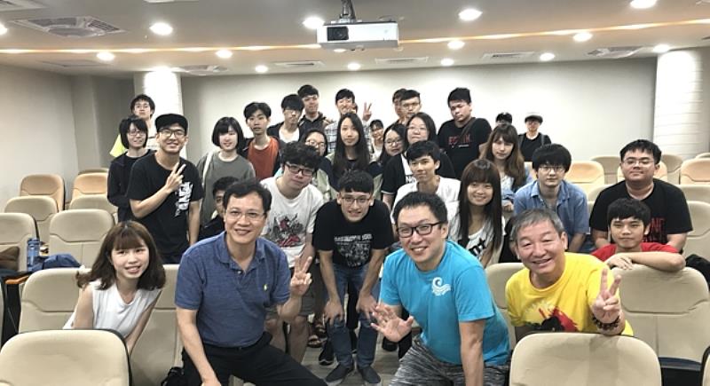 日本公司社長們的專題演講讓南臺科大學生了解日本實務界的重要工作。