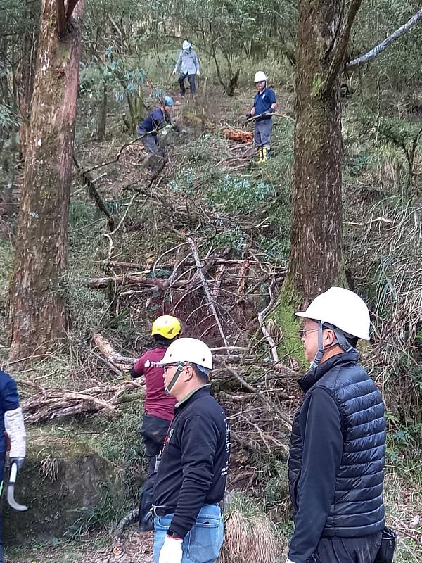 封閉幾處捷徑，避免棲地遭切割破碎