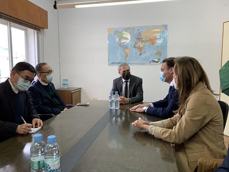 5.	劉大使參訪Ultracongelados Campo Verte冷凍蔬菜生產工廠